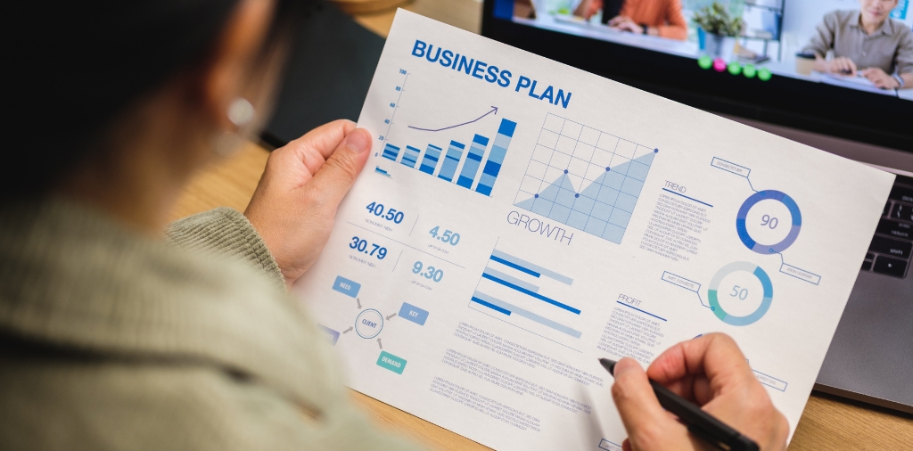 Businessplan erstellen Hilfe: Wann es sinnvoll ist, einen Businessplan erstellen zu lassen &ndash; mit praktischer Checkliste