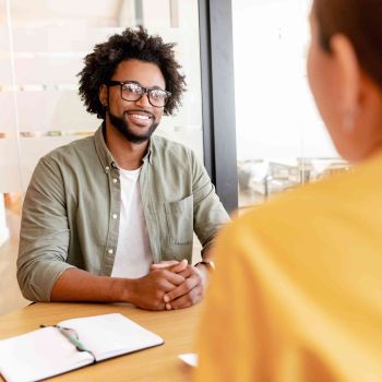 Gehaltsverhandlung: So bekommst Du mehr Geld 